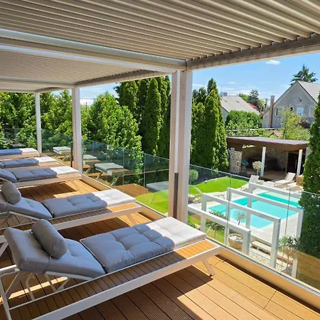 شقة فندقية Bellita Boutique Balatonmáriafürdő